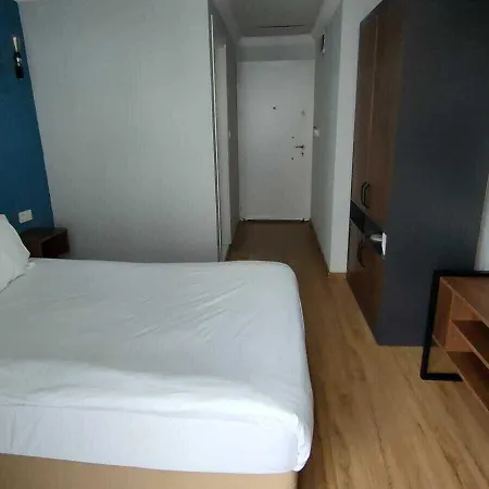Beta Hotel 3*