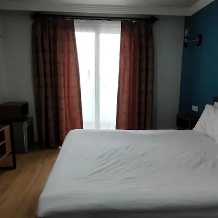 Hotel Beta 3*